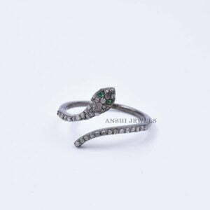 Fashionable Diamond Snake Ring
