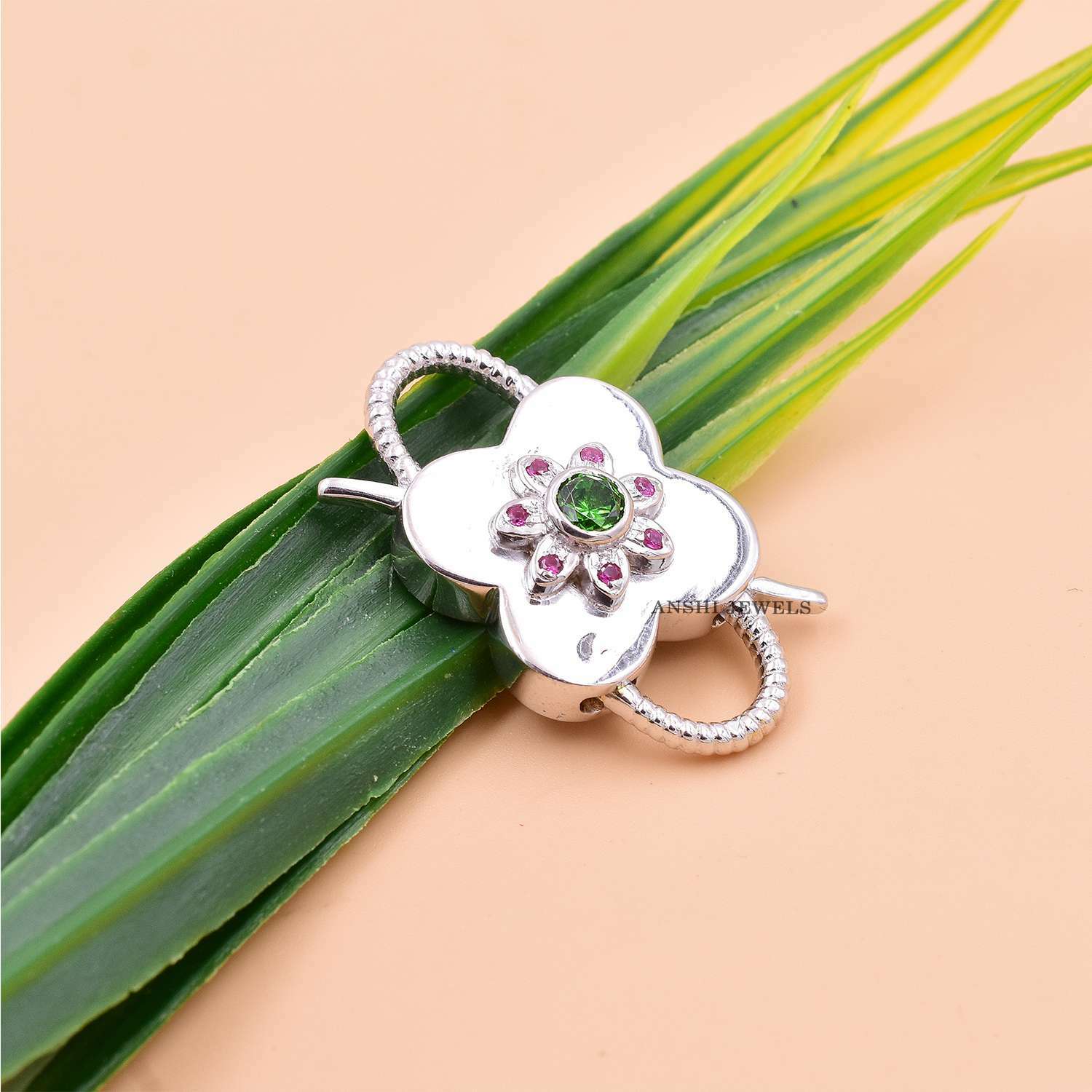 Natural Silver Oval Padlock
