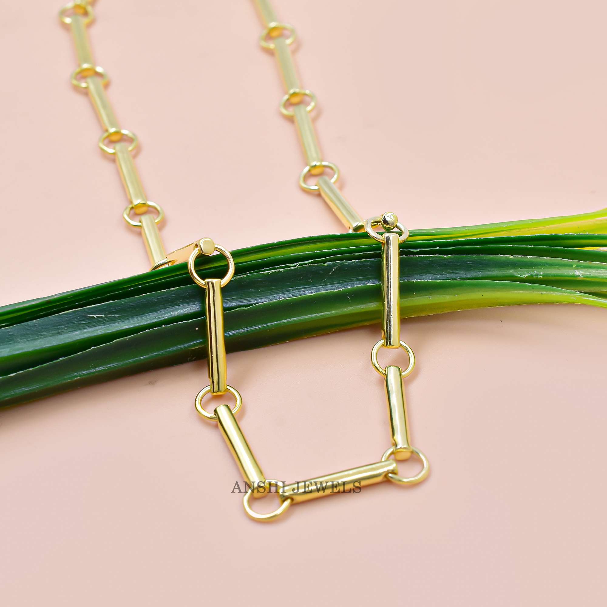 Modern Stick Bar Necklace in Gold-Plated Silver, Elegant Gift for Her