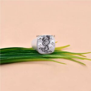Jazz Snoopy Signet Ring – CZ Sparkle Sterling Silver Statement Jewelry